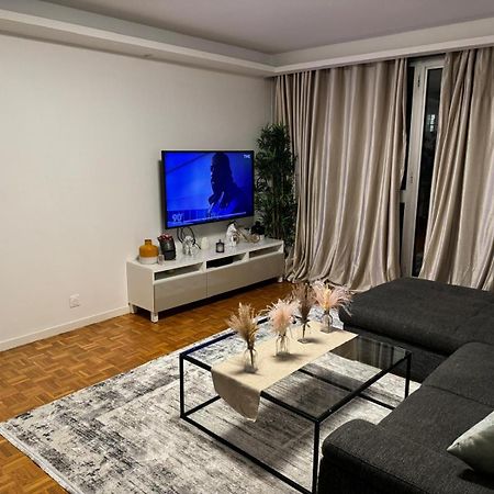 Appartement - La Defense Puteaux Esterno foto